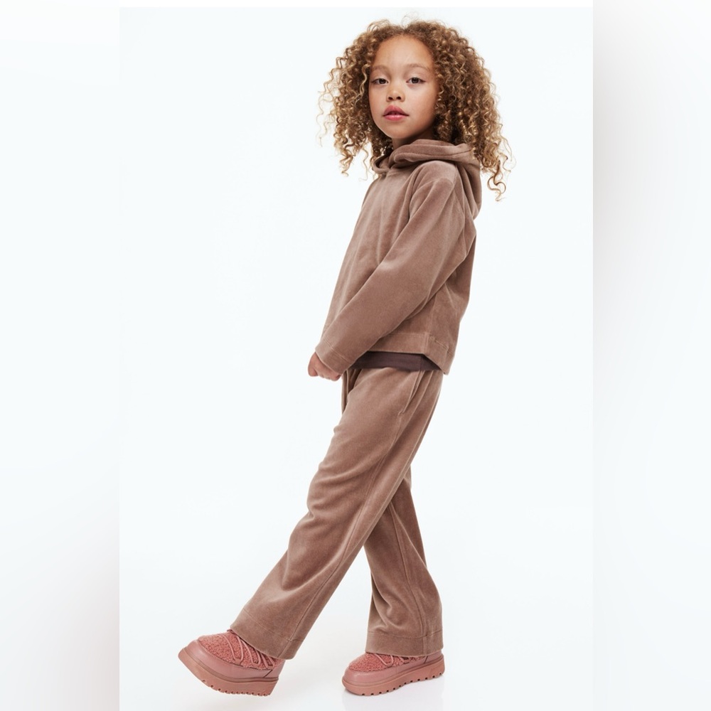 H&M Velour Matching Set 2T Beige